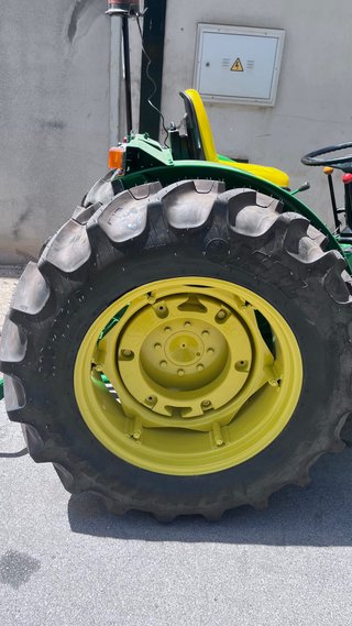 Tractor John Deere 1750V