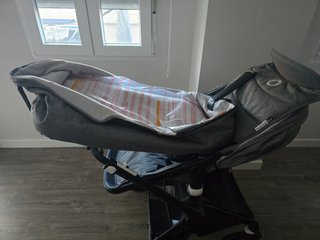 Carrito de paseo con capazo