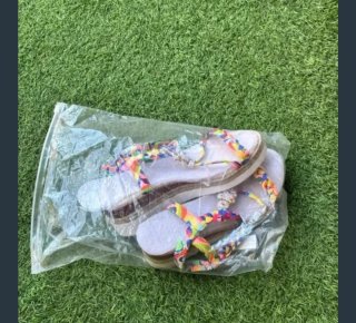 Sandalias cuña multicolor talla 37 sin usar
