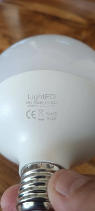 Lámpara de techo moderna madera y metal