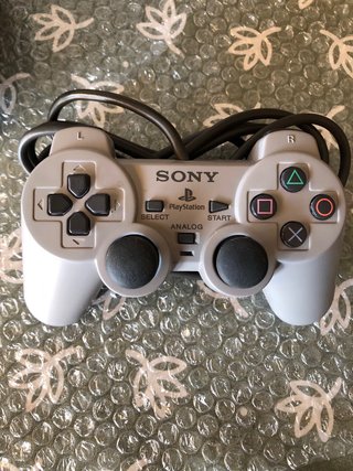 Consola Sony PlayStation Dual Shock Japonesa