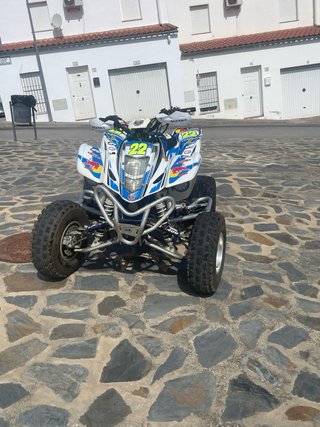 Suzuki LTZ 400 Quad Moto