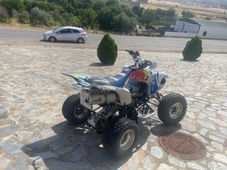 Suzuki LTZ 400 Quad Moto