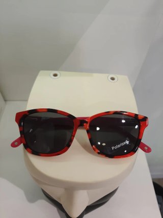 Gafas de Sol Polarizadas Nuevas