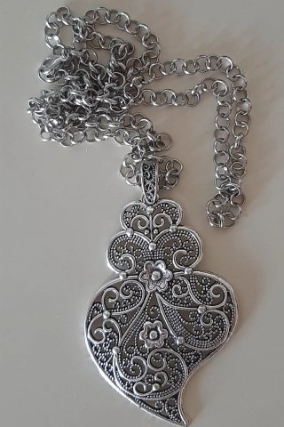 Colar Coração de Viana Prateado