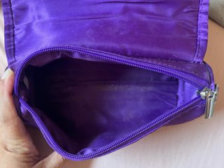 Neceser maquillaje Younique morado
