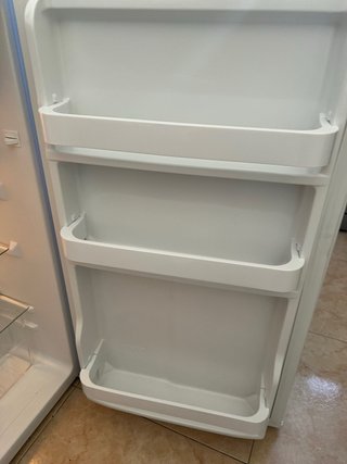 Mini nevera blanca