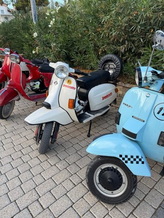 Lambretta 200 Lince Blanca