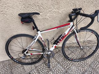 Bicicleta de carretera Conor WRC