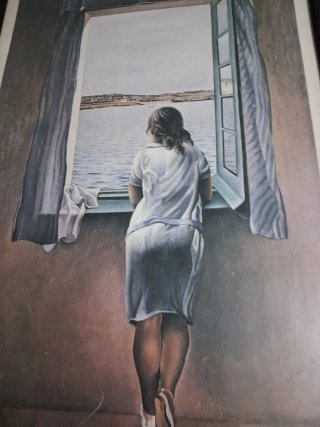 Cuadro Mujer frente al mar DALI EN LA VENTANA