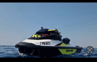 Moto de agua Sea-Doo Wake