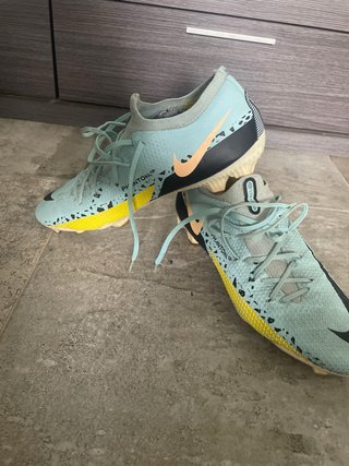 Botas Fútbol Nike Phantom Gama alta