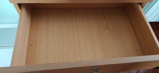 Cajonera de madera y metal