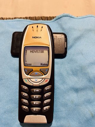 Nokia 6310i Negro/Dorado