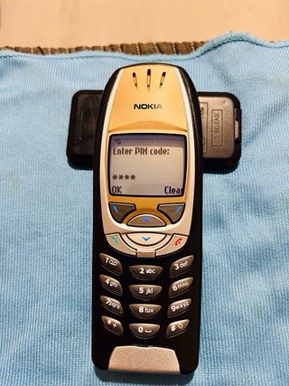 Nokia 6310i Negro/Dorado