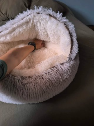 Cama nido suave pelito beige y blanco