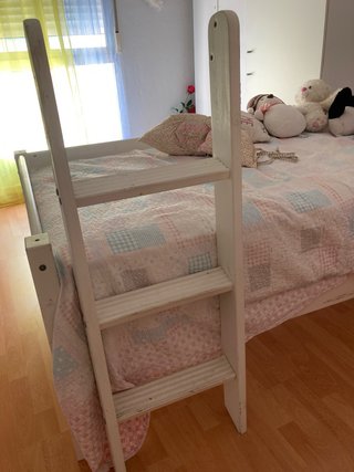 Cama semi alta