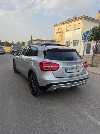 Mercedes-Benz GLA 2015