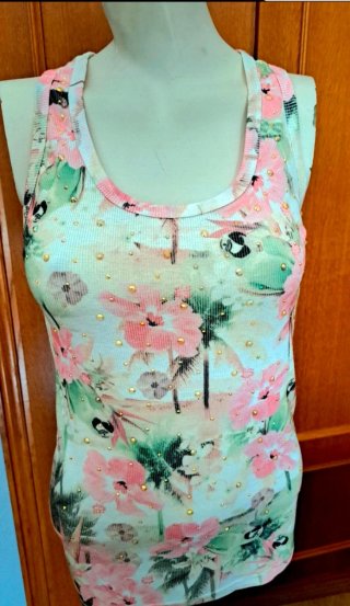 Camiseta tirantes estampado floral