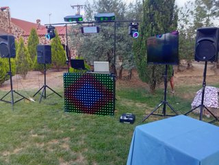 Equipo Karaoke y Sonido para Fiestas