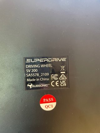 Volante Superdrive con pedali