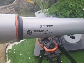 Telescopio Celestron StarSense Explorer DX