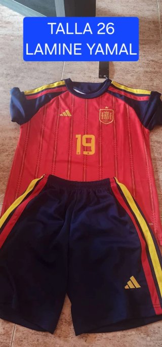 Equipación Fútbol Infantil Varias tallas y Equipos