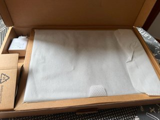 Portátil Samsung Plata