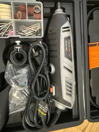 Herramienta Rotatoria TACKLIFE RTD37AC