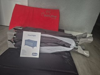 Cuna de viaje Chicco. Regalo colchón