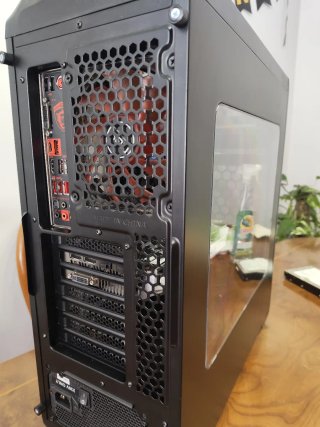 PC Gaming i7-7700 GTX 1060 6GB 16GB RAM