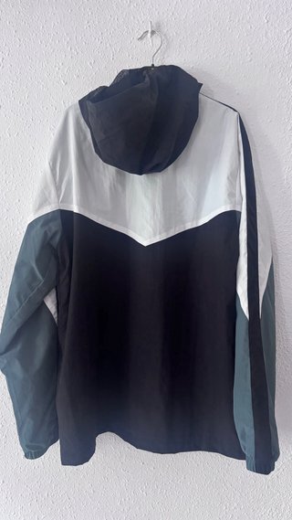 Chaqueta Carhartt WIP con capucha