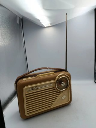 RADIO PORTÁTIL STERN 2 BEIGE Y MARRÓN