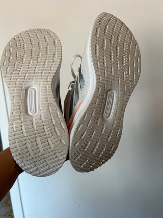 Adidas Cloudfoam Naranja y Blanco