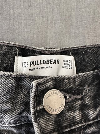 Calções de ganga pretos Pull&Bear T.34