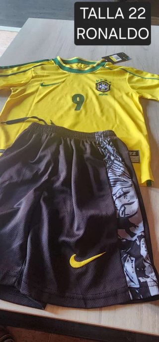 Conjunto futbol varias tallas y equipos