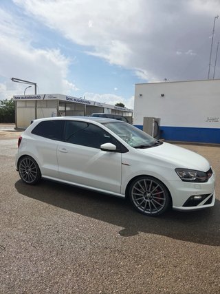 Volkswagen Polo 2015