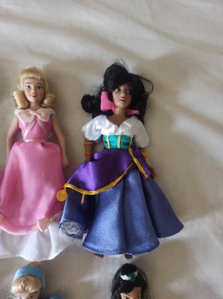 Bambole Disney in porcellana