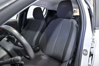 Peugeot 208   BlueHDi 73kW 100CV Active