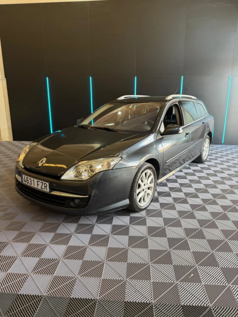 Renault Laguna 2008 - foto 1