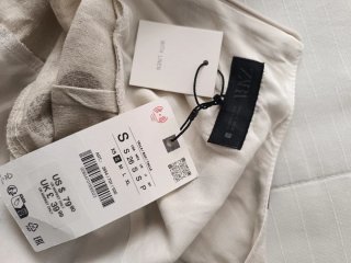 Vestido Zara lunares asimétrico con lino talla S