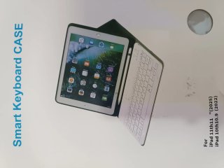 Funda Teclado iPad 11 (2025) y 10.9 (2022)