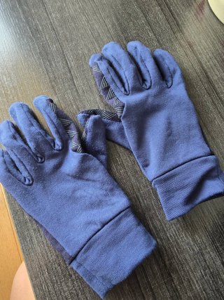 Lot de guantes, casco y botas de equitacion