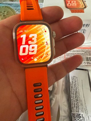 Huawei Watch Fit 5 Pro Naranja.