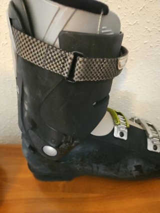 Botas Esquí Salomon 27.5 y Esquíes