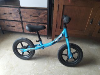 Bicicleta de equilibrio Sawyer Bikes azul