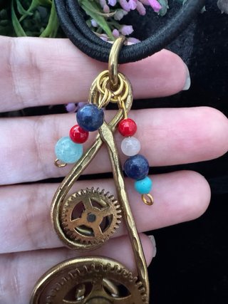 Colgante Steampunk Engranajes y Piedras
