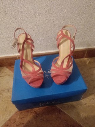 Zapatos de tacón rosas plataforma