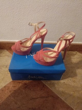 Zapatos de tacón rosas plataforma