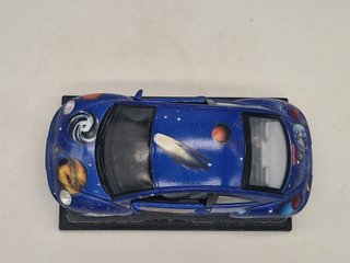 VOLKSWAGEN New Beetle Space - Burago - Scala 1/18